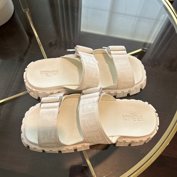Men’s Fendi Slides